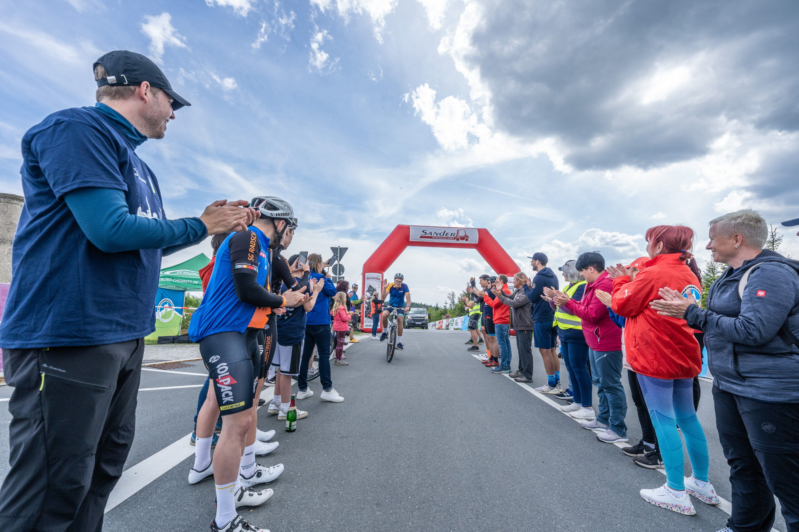 Zieleinfahrt-FRM 2024